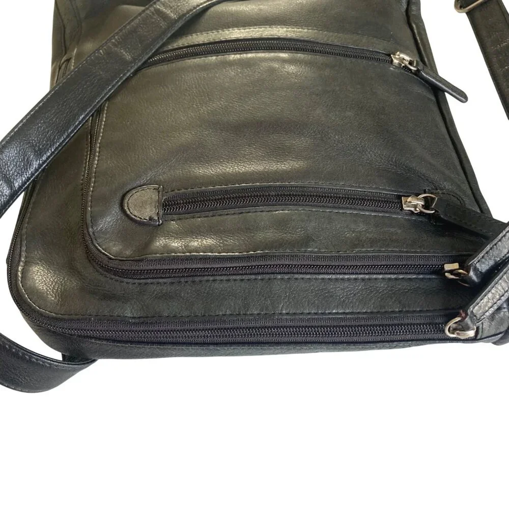 Levenger Black Leather Crossbody Laptop Tablet Bag Multiple Pockets Adj Strap